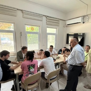 Vali Yardımcımız Regaip Ahmet Özyiğit, Gündüz Bakım Rehabilitasyon ve Aile Danışma Merkezi’ni Ziyaret Etti - fotoğraf 4
