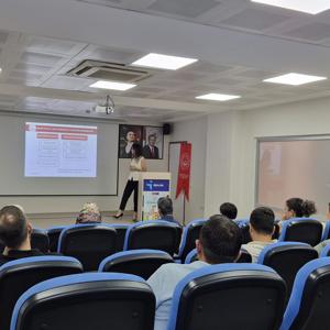 İŞKUR'da Koruyucu Aile ve Geçici Koruyucu Aile Tanıtım Programı Yapıldı - fotoğraf 4