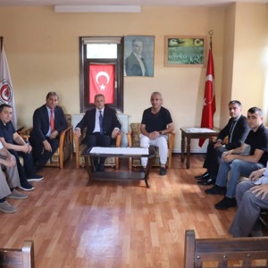 İl Müdürümüz Sami Çiftten Şehit Aileleri Derneğine Ziyaret - fotoğraf 2