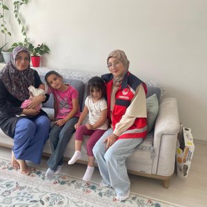 Elbistan’da Üç ve Daha Fazla Çocuklu Aileler Ziyaret Ediliyor - fotoğraf 3