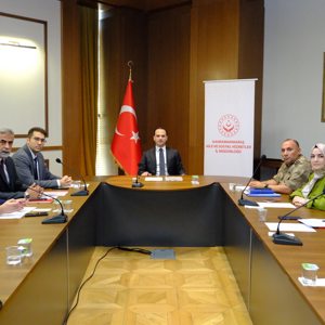 Kadının Güçlenmesi ve Kadına Yönelik Şiddetle Mücadele Toplantıları Gerçekleştirildi - fotoğraf 1