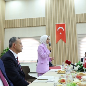 Bakanımız Göktaş, Ağrı'da "Terörsüz Türkiye" süreciyle ilgili konuştu - fotoğraf 12