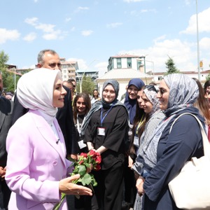 Bakanımız Göktaş, Ağrı'da "Terörsüz Türkiye" süreciyle ilgili konuştu - fotoğraf 5