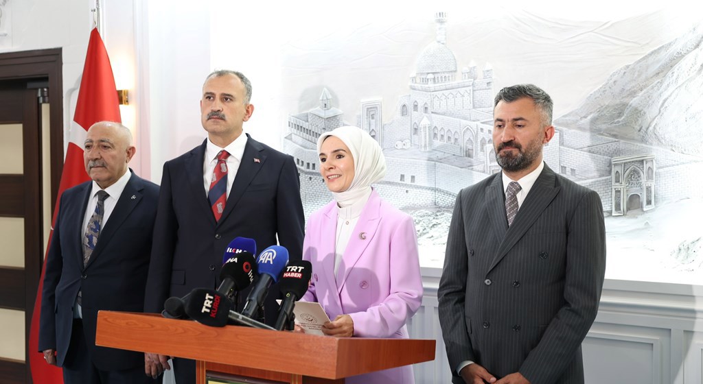Bakanımız Göktaş, Ağrı'da "Terörsüz Türkiye" süreciyle ilgili konuştu