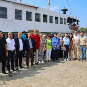 Huzurevi Sakinlerimiz Körfez’de Vapur Gezisine Katıldı - fotoğraf 1