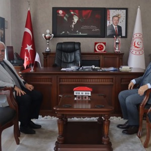 Karabük İl Müftüsü Ali Erhundan Aile ve Sosyal Hizmetler İl Müdürü Sami Çifte Hayırlı Olsun Ziyareti - fotoğraf 1