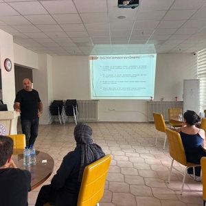 İUP Personeline Yönelik Eğitim Programı Gerçekleştirildi - fotoğraf 2