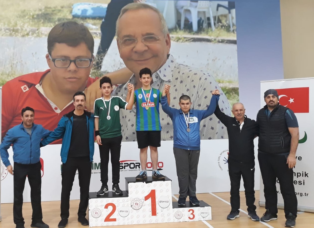 Milli Takıma Koşuyor