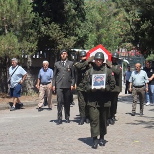 MUHARİP GAZİMİZ RUHİ İLTEROĞLUNU SON YOLCULUĞUNA UĞURLADIK - fotoğraf 5