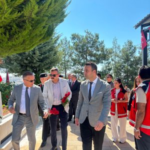 Şehitlerimizin Huzurunda, Dualarla… - fotoğraf 3