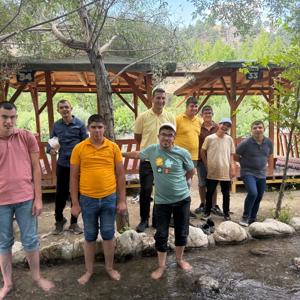 Engelsiz Yaşam Merkezi Sakinlerimiz Fırnız Piknik Alanı’nda Keyifli Bir Gün Geçirdi - fotoğraf 2