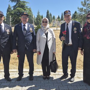 Şehitlerimiz 15 Temmuz’da Dualarla Yâd Edildi - fotoğraf 1
