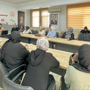 Ailelere Teknoloji Bağımlılığı Eğitimi Verildi - fotoğraf 1