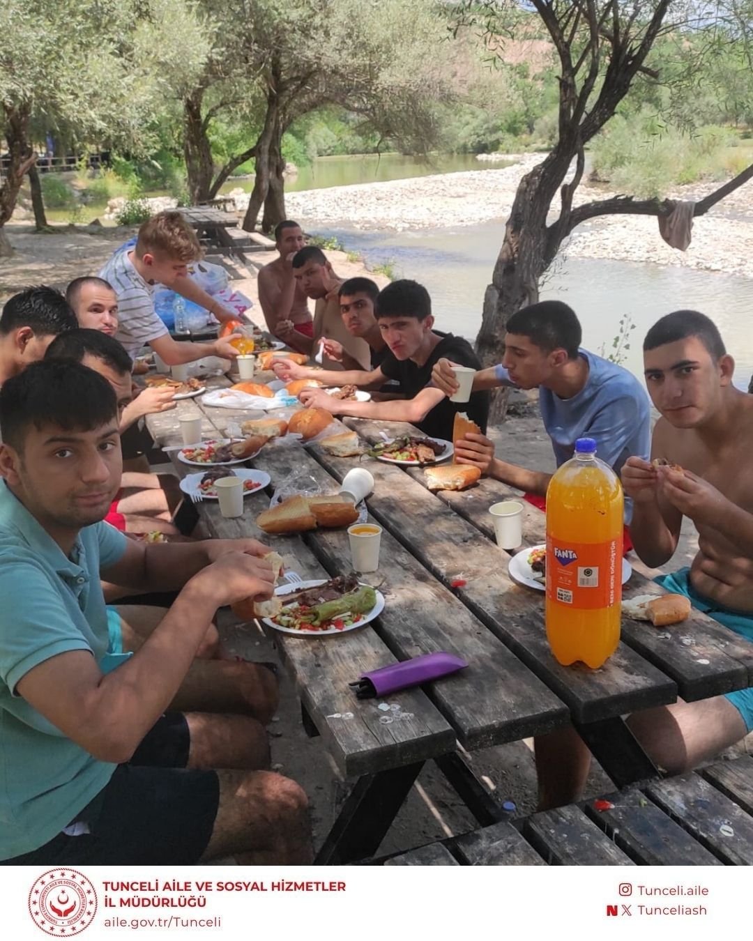 Koruma ve Bakım Altındaki Çocuklarımızla Birlikte Keyifli ve Neşeli Bir Gün Geçirdik