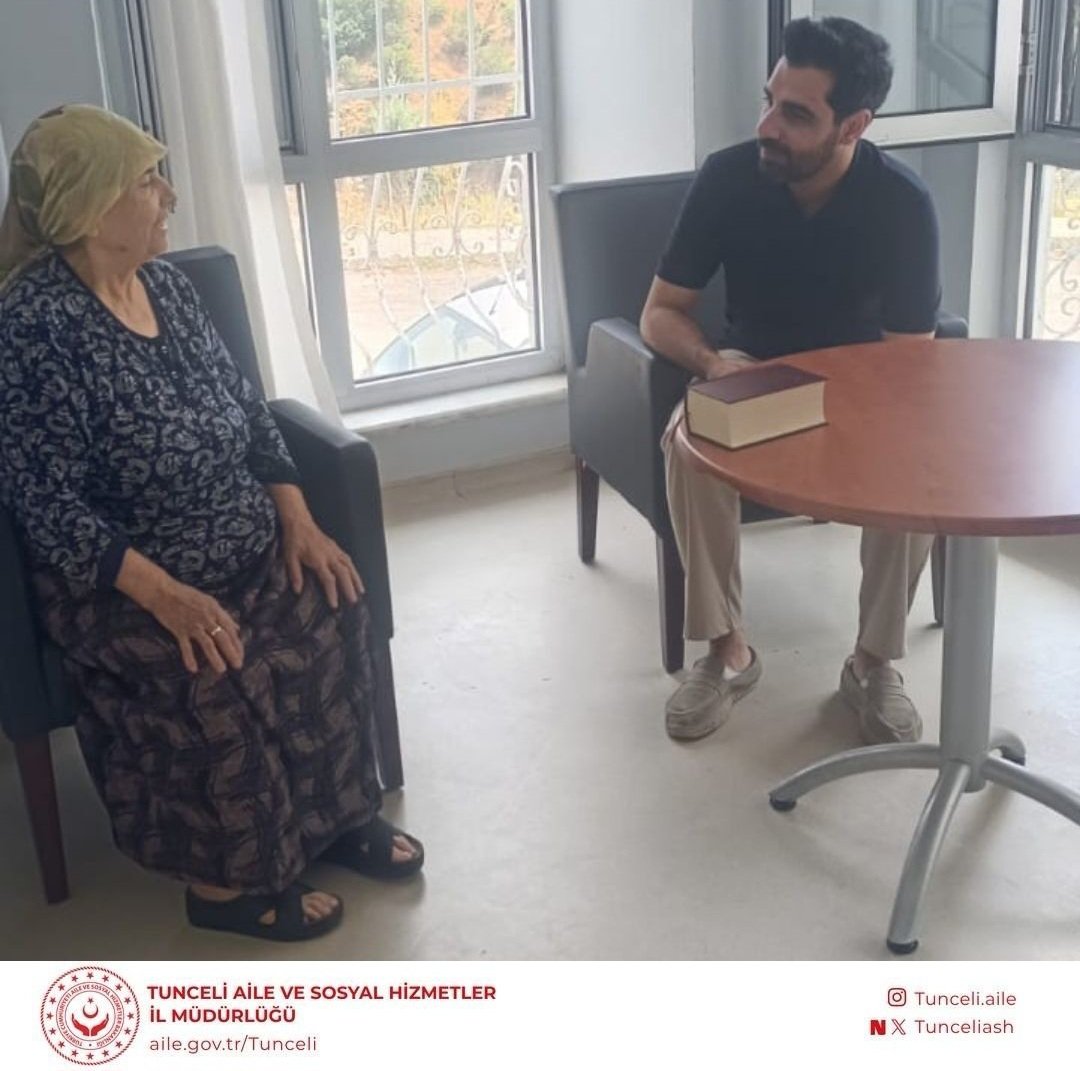 İl Müdürümüz Sayın Hüseyin Okan, Müdürlüğümüze bağlı TOKİ Huzurevi Yaşlı Bakım ve Rehabilitasyon Merkezi Müdürlüğünü Ziyaret Etti