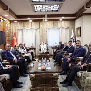 Bakanımız Göktaş: "Terörsüz Türkiye’yi şehit yakınlarımız ve gazilerimizle birlikte inşa ettik” - fotoğraf 4