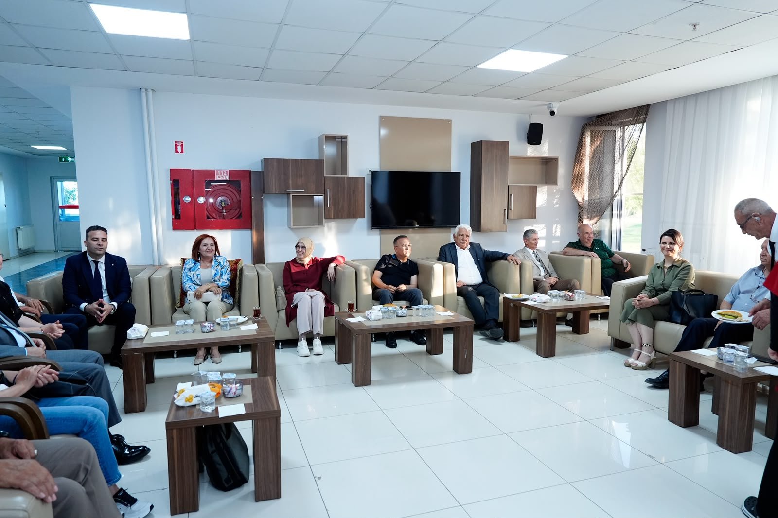 Huzurevimizde Gönülleri Birleştiren Sıra Gecesi