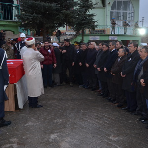 Şehit Jandarma Uzman Onbaşı Osman KARACA Son Yolculuğuna Uğurlandı - fotoğraf 2