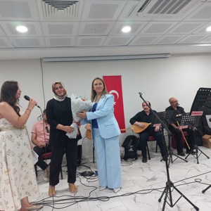 Çukurova Halk Kültürünü Araştırma ve Yaşatma Derneği (ÇUHADER) tarafından kuruluşumuzda konser programı gerçekleştirildi. - fotoğraf 2