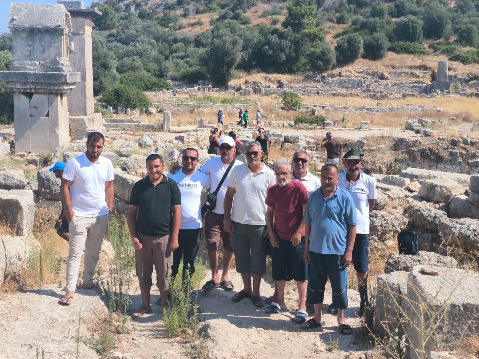 Birlikte paylaşılan mutluluklar, kurulan dostluklar ve kazanılan güzel hatıralarla dolu Fethiye yolculuğu 