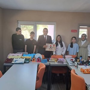 Birlikte Güçlüyüz Yaşam Merkezi’mizi Vali Yardımcımız Sayın Hasan Çimer ziyaret etti. - fotoğraf 1