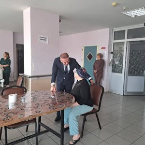 Bakım Rehabilitasyon ve Aile Danışma Merkezi’mizi Vali Yardımcımız Sayın Hasan Çimer ziyaret etti.  - fotoğraf 4
