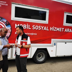 Mobil Sosyal Hizmet Aracımızla Horasan’da Vatandaşlarımızla Buluştuk. - fotoğraf 1