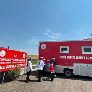 Mobil Sosyal Hizmet Aracımızla Köprüköy’de Vatandaşlarımızla Buluştuk - fotoğraf 1