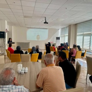 Engelli Bireylerin Ailelerine Yönelik Eğitim Programı Gerçekleştirildi - fotoğraf 4