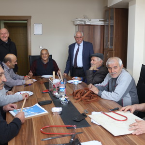 Huzurevi sakinleri sanatla huzur buluyor - fotoğraf 2