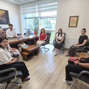 Geçici Koruyucu Aile Hizmet Modeli Kapsamında İstişare Toplantısı Gerçekleştirildi - fotoğraf 1