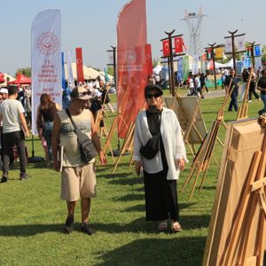 Sanatla Yaşam Sergisi Ahlat’ta Buluştu - fotoğraf 6