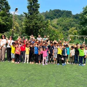 Mevsimlik tarım işçilerinin çocuklarına yönelik olarak Gezici Kütüphane etkinlikleri gerçekleştirilmiştir. - fotoğraf 3