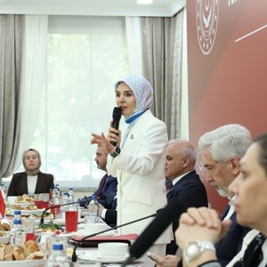 Bakanımız Göktaş: "Terörsüz Türkiye’yi şehit yakınlarımız ve gazilerimizle birlikte inşa ettik” - fotoğraf 7