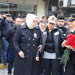 Bakan Selçuk, Aydınlı Şehidin Cenaze Törenine Katıldı - fotoğraf 2