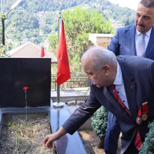 Kabristan Ziyareti - fotoğraf 2