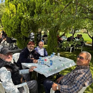 Alparslan Türkeş Huzurevimizde Açık Hava Keyfi! - fotoğraf 2