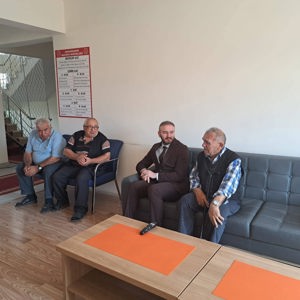 İl Müdürümüz Sayın Alper Alp, Akdağmadeni Huzurevimizde kıymetli büyüklerimizle bir araya geldi.  - fotoğraf 5