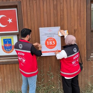 Ailenin Korunması ve Kadına Karşı Şiddetin Önlenmesine Dair Kanun’a İlişkin Bilgilendirici Afişler Asılarak Broşürler Dağıtıldı - fotoğraf 7