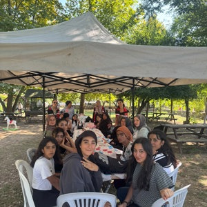 Ebeveyn Kaybı Yaşamış Çocuklarımız ve Aileleri Piknik Etkinliğinde Bir Araya Geldi. - fotoğraf 2