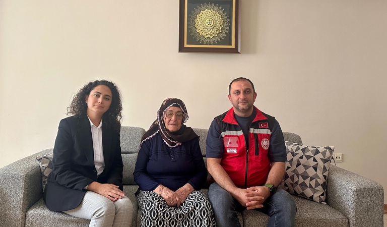 İl Müdürümüzden Şehit Ailesine Ziyaret