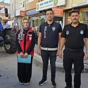 Yerköy Sosyal Hizmet Merkezi Müdürlüğümüz tarafından, Çocuklar Güvende Programı kapsamında sokak ziyaretleri gerçekleştirildi. - fotoğraf 1