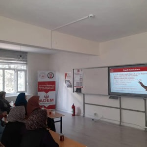 Çeltik’te ADEM Kursiyerlerine Yönelik Bilgilendirme Toplantısı Gerçekleştirildi - fotoğraf 3