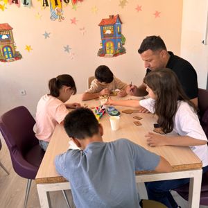Çocuklarımızla Ahşap Boyama Etkinliği - fotoğraf 1