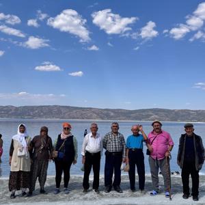  Huzurevi Sakinlerimizden Salda Gölü Gezisi - fotoğraf 2