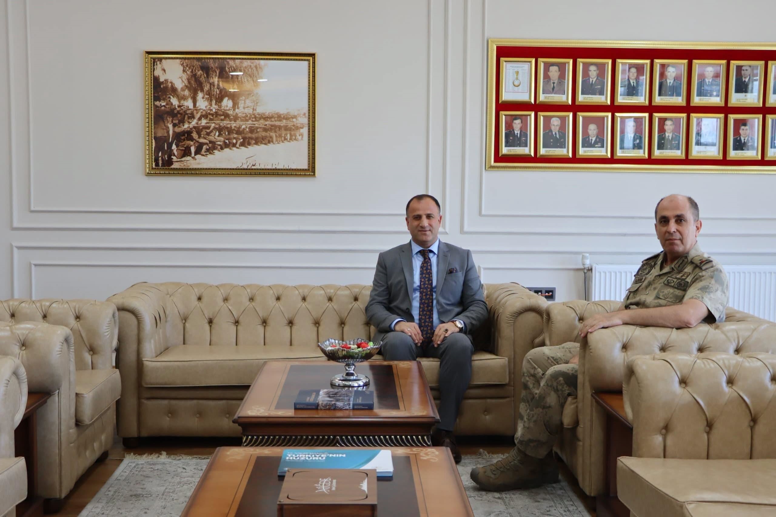 İl Müdürümüz Fatih YILMAZ’dan İl Jandarma Komutanlığına Ziyaret.