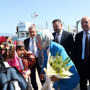 Bakanımız Göktaş, KALBEN Çocuk Köyü’nü ziyaret etti, devlet himayesindeki çocuklarla atölye çalışmalarına katıldı - fotoğraf 19