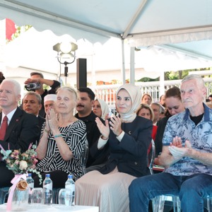 Bakanımız Göktaş, Göztepe Semiha Şakir Huzurevi Yaşlı Bakım ve Rehabilitasyon Merkezi'nin açılışına katıldı - fotoğraf 5