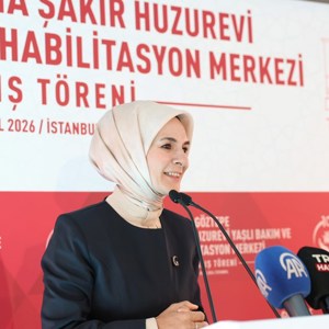 Bakanımız Göktaş, Göztepe Semiha Şakir Huzurevi Yaşlı Bakım ve Rehabilitasyon Merkezi'nin açılışına katıldı - fotoğraf 2