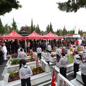 30 Ağustos Zafer Bayramı’nda Şehitlerimiz Rahmet ve Minnetle Anıldı - fotoğraf 3